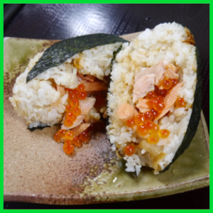 鮭親子おにぎり